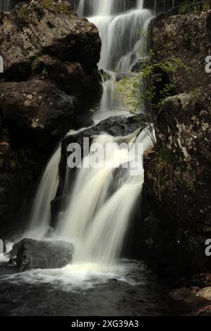 Rhaeadr Lliw Afon Lliw, près de Trawsfynydd. Banque D'Images