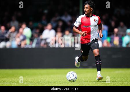 Dordrecht, pays-Bas. 06 juillet 2024. Dordrecht - Jaden Slory de Feyenoord lors du premier match amical en préparation de l'Eredivisie saison 2024/2025 entre FC Dordrecht et Feyenoord le 6 juillet 2024 au M-scores Stadion de Dordrecht, pays-Bas crédit : Box to Box Pictures/Alamy Live News Banque D'Images