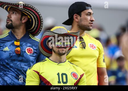 Las Vegas, Nevada, États-Unis. 06 juillet 2024. Les fans assistent au match des quarts de finale de la CONMEBOL Copa America au stade Allegiant entre l'Uruguay et le Brésil le 6 juillet 2024 à Las Vegas, Nevada. Christopher Trim/CSM/Alamy Live News Banque D'Images