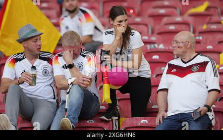 Stuttgart, Allemagne. 05 juillet 2024. firo : 05.07.2024, Football, Football : UEFA EURO 2024, EM, Championnat d'Europe 2024, quarts de finale 1/4 finale, M45, match 45, ESP, Espagne - GER, Allemagne fans de l'Allemagne déçus crédit : dpa/Alamy Live News Banque D'Images