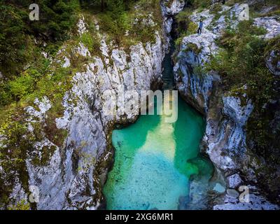 Vallée de la rivière Soca. Bovec, alpes juliennes. Slovénie, Europe centrale,. Banque D'Images