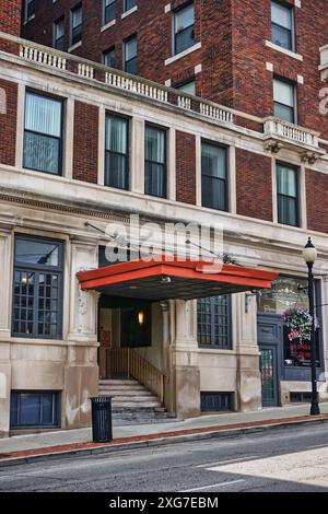 Le Shawnee Hotel, maintenant appelé Shawnee place, Springfield Ohio 2024 Banque D'Images