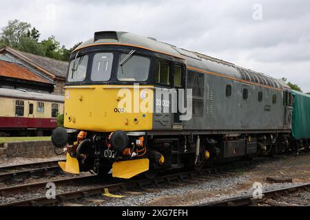 Locomotive de classe 33 sur le South Devon Railway Banque D'Images