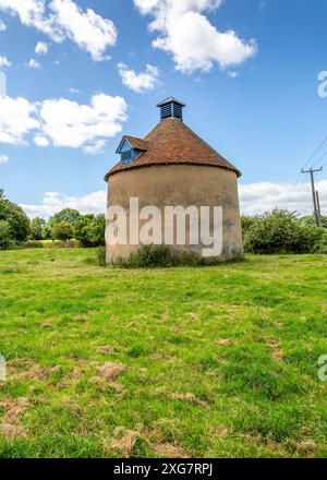 Historique Kinwarton Dovecote près d'Alcester, Warwickshire, Royaume-Uni. Banque D'Images