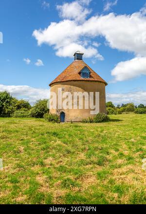 Historique Kinwarton Dovecote près d'Alcester, Warwickshire, Royaume-Uni. Banque D'Images