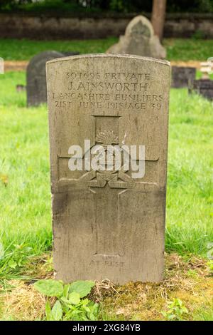 Tombe de guerre du Commonwealth, cimetière Blackburn Banque D'Images