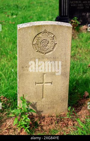 Tombe de guerre du Commonwealth, cimetière Blackburn Banque D'Images