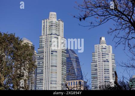 Bâtiments de Puerto Madero dans la ville de Buenos Aires. Banque D'Images