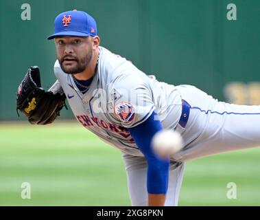 Pittsburgh, États-Unis. 07 juillet 2024. Le lanceur des mets de New York, Sean Manaea (59 ans), affronte les Pirates de Pittsburgh au PNC Park le dimanche 7 juillet 2024 à Pittsburgh. Photo par Archie Carpenter/UPI crédit : UPI/Alamy Live News Banque D'Images