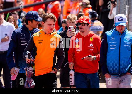 Silverstone, Royaume-Uni. 07 juillet 2024. Driver Parade Fernando Alonso (ESP) - Aston Martin Aramco F1 Team - Aston Martin AMR24 - Mercede Oscar Piastri (AUS) - McLaren Formula 1 Team - McLaren MCL38 - Mercedes Charles Leclerc (mon) - Scuderia Ferrari - Ferrari SF-24 - Ferrari pendant le jour de la course, le jour 4, dimanche 7 juillet, 2024 du Grand prix de grande-bretagne 2024 de formule 1 qatar Airways, prévu sur le circuit de silverstone du 5 au 7 juillet 2024 crédit : Alessio de Marco/Alamy Live News Banque D'Images