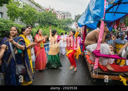 kolkata isckon ratha yatra célébration Banque D'Images