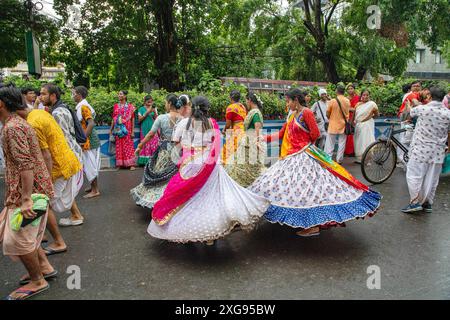 kolkata isckon ratha yatra célébration Banque D'Images