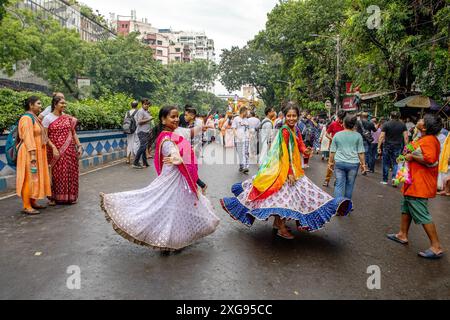 kolkata isckon ratha yatra célébration Banque D'Images