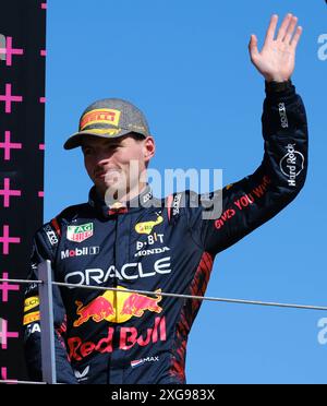 Circuit de Silverstone, Northamptonshire, Royaume-Uni. 7 juillet 2024. Formule 1 2024 Qatar Airways Grand Prix de F1 de Grande-Bretagne ; Race Day ; Max Verstappen, Red Bull Racing sur le podium P2 crédit : action plus Sports/Alamy Live News Banque D'Images