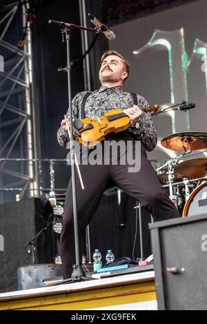 Milan Italie. 07 juillet 2024. Le groupe de metalcore suédois IMMINENCE se produit sur scène à l'Ippodromo SNAI San Siro pendant le 'I-Days Milano Coca-Cola Festival 2024'. Crédit : Rodolfo Sassano/Alamy Live News Banque D'Images
