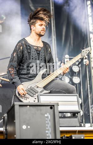 Milan Italie. 07 juillet 2024. Le groupe de metalcore suédois IMMINENCE se produit sur scène à l'Ippodromo SNAI San Siro pendant le 'I-Days Milano Coca-Cola Festival 2024'. Crédit : Rodolfo Sassano/Alamy Live News Banque D'Images