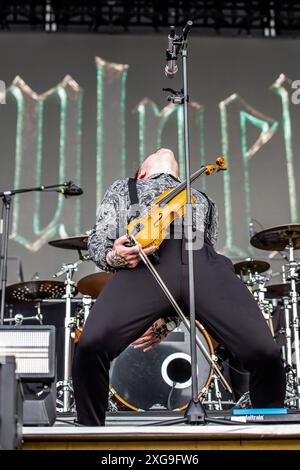 Milan Italie. 07 juillet 2024. Le groupe de metalcore suédois IMMINENCE se produit sur scène à l'Ippodromo SNAI San Siro pendant le 'I-Days Milano Coca-Cola Festival 2024'. Crédit : Rodolfo Sassano/Alamy Live News Banque D'Images