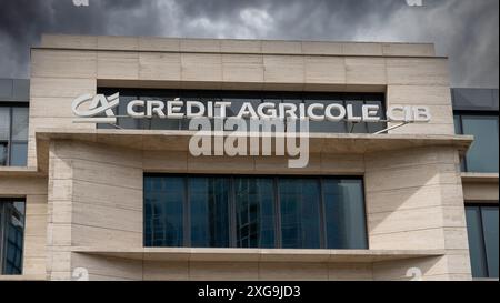 La succursale du crédit agricole à Francfort est une banque française de financement et de financement spécialisée dans les marchés de capitaux, la banque d'investissement et les activités de financement Banque D'Images