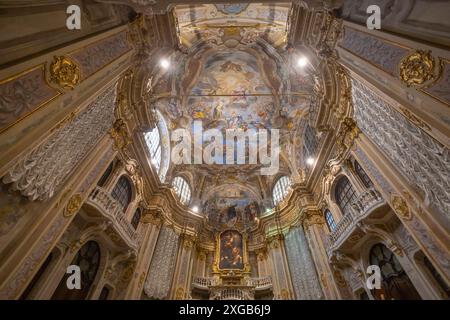 GÊNES, ITALIE, 14 OCTOBRE. 2023 - L'intérieur de l'Oratoire de préparation Philip (San Filippo) dans le centre historique de Gênes, Italie Banque D'Images