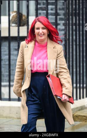 Louise Haigh députée - secrétaire d'État aux Transports - quittant le 10 Downing Street après la première réunion du Cabinet de Keir Starmer en tant que premier ministre. 7 juillet Banque D'Images