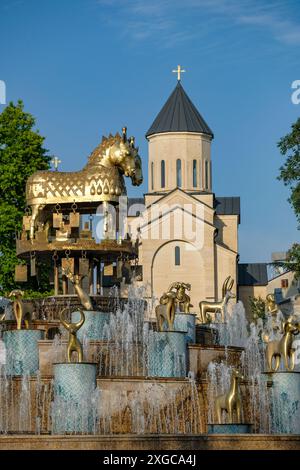 Kutaisi, Géorgie - 8 juillet 2024 : détail de la fontaine Colchis à Kutaisi, Géorgie. Banque D'Images