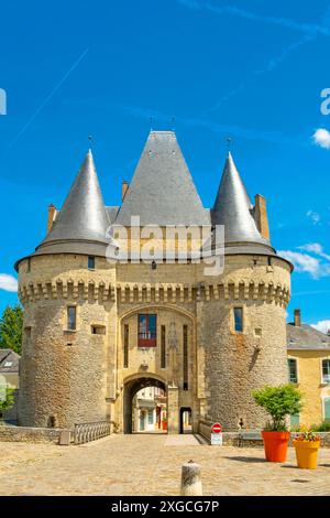 France, Sarthe, la Ferté Bernard, la porte Saint Julien Banque D'Images