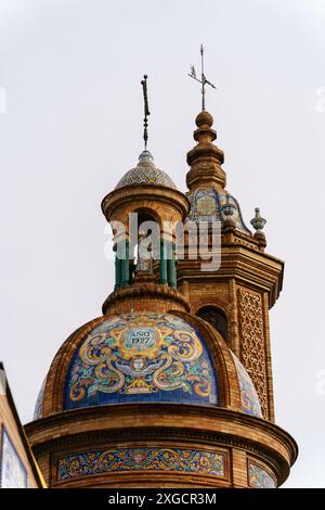 Séville, Espagne. 5 février 2024 - le dôme orné de Capilla Virgen del Carmen à séville, espagne Banque D'Images