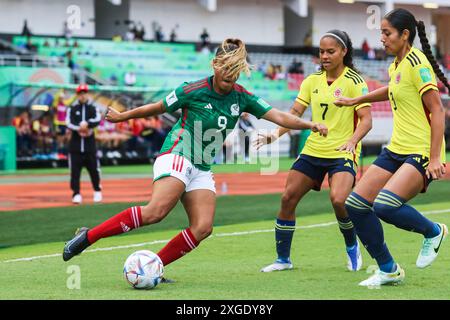 Alexia Villanueva, du Mexique, et Angela Baron, de Colombie, lors de la Coupe du monde féminine U-20 de la FIFA, Costa Rica, le Mexique contre Colombie, le 13 août 2022 Banque D'Images