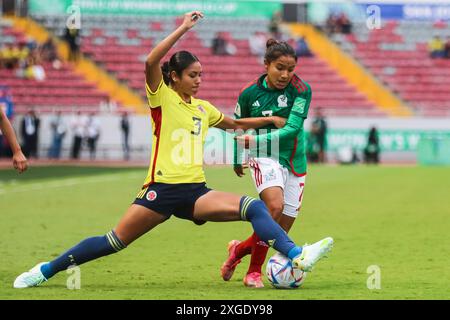 Angela Baron de Colombie et Natalia Mauleon du Mexique lors de la Coupe du monde féminine U-20 de la FIFA au Costa Rica match Mexique contre Colombie le 13 août 2022 Banque D'Images