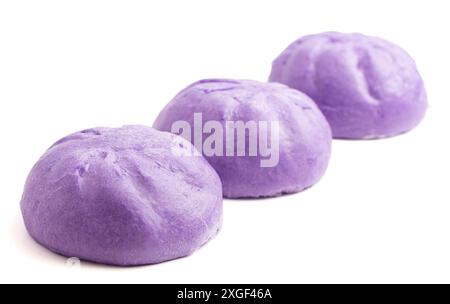 Boulettes de patates douces Ube cuites à la vapeur Banque D'Images