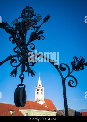 Village de Rust sur le lac Neusiedlersee dans le Burgenland Banque D'Images