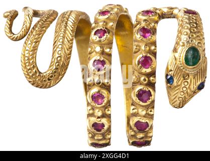 Une bague serpent doré indien, bague spirale du 19ème / 20ème siècle, sertie en continu avec 27 rubis, PROPRIÉTÉ LIBÉRÉE Banque D'Images