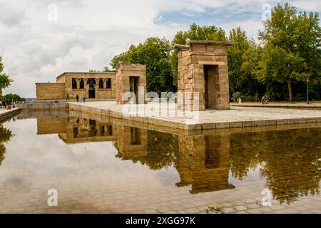 Le Templo de Debod (Temple de Debod) égyptien nubien dans le Parque de la Montana, Madrid, Espagne, Europe Banque D'Images