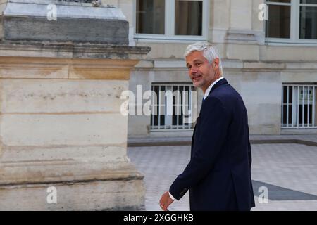 Marseille, France. 09 juillet 2024. Gilles Bader/le Pictorium - arrivée des députés à l'Assemblée nationale - 09/07/2024 - France/Provence-Alpes-Côte d'Azur/Marseille - arrivée des députés à l'Assemblée nationale, en particulier les groupes écologistes et LFI le mardi 9 juillet ici l'arrivée du député Laurent Wauquiez crédit : LE PICTORIUM/Alamy Live News Banque D'Images