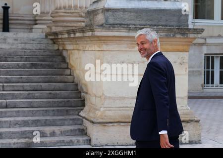 Marseille, France. 09 juillet 2024. Gilles Bader/le Pictorium - arrivée des députés à l'Assemblée nationale - 09/07/2024 - France/Provence-Alpes-Côte d'Azur/Marseille - arrivée des députés à l'Assemblée nationale, en particulier les groupes écologistes et LFI le mardi 9 juillet ici l'arrivée du député Laurent Wauquiez crédit : LE PICTORIUM/Alamy Live News Banque D'Images