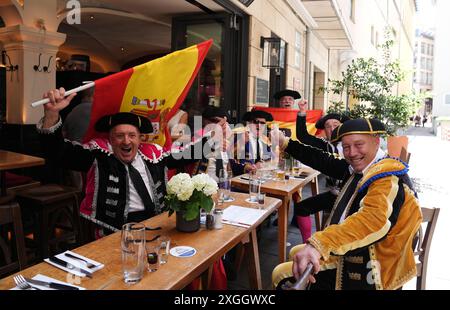 Fans d'Espagne à Munich, Allemagne. Date de la photo : mardi 9 juillet 2024. Banque D'Images