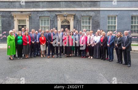 Londres, Angleterre, Royaume-Uni. 9 juillet 2024. Le premier ministre KEIR STARMER pose avec des députés travaillistes écossais devant 10 Downing Street. (Crédit image : © Tayfun Salci/ZUMA Press Wire) USAGE ÉDITORIAL SEULEMENT! Non destiné à UN USAGE commercial ! Banque D'Images