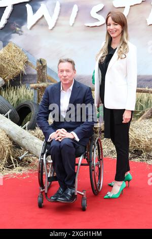 Frank Gardner et Elizabeth Rizzini, TWISTERS - European Premiere, Leicester Square, Londres, Royaume-Uni, 8 juillet 2024, photo de Richard Goldschmidt Banque D'Images