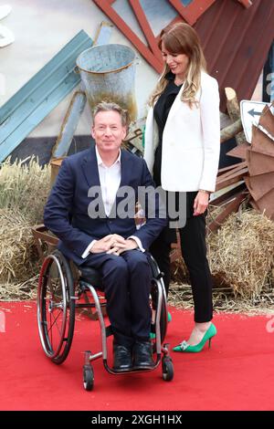 Frank Gardner et Elizabeth Rizzini, TWISTERS - European Premiere, Leicester Square, Londres, Royaume-Uni, 8 juillet 2024, photo de Richard Goldschmidt Banque D'Images