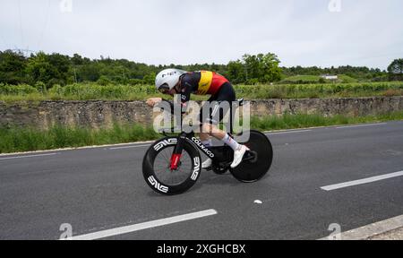 Tim Wellens, Émirats Arabes Unis, 2024 Tour de france étape 7 contre-montre de nuits-Saint-Georges à Gevrey-Chambertin, Bourgogne, France. Banque D'Images