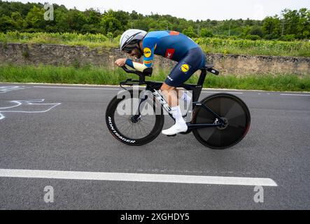 Julien Bernard, Lidl-Trek, 2024 Tour de france étape 7 contre-montre de nuits-Saint-Georges à Gevrey-Chambertin, Bourgogne, France. Banque D'Images