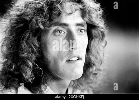 Roger Daltrey de The Who a posé lors d'un appel à la presse pour la soirée de lancement de l'album 'Who's Next' à Surrey, en Angleterre, le 15 juillet 1971 Banque D'Images