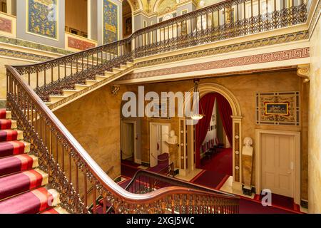 Île de Wight Osborne House Île de Wight East Cowes Île de Wight Angleterre GB Europe - escalier intérieur Banque D'Images