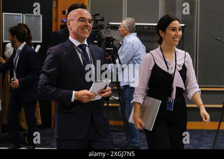 Ixelles, Belgique. 08 juillet 2024. Le député européen Jorge Buxade Villalba assiste à une conférence de presse lors de la première réunion du nouveau Groupe Patriotes pour l'Europe à Bruxelles, Belgique, le 8 juillet 2024. Crédit : ALEXANDROS MICHAILIDIS/Alamy Live News Banque D'Images