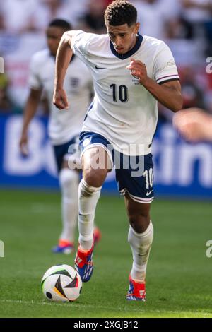 Jude Bellingham (Angleterre) lors du match UEFA Euro Allemagne 2024 entre Angleterre 6-4 Suisse à Dusseldorf Arena le 06 juillet 2024 à Dusseldorf, Allemagne. Crédit : Maurizio Borsari/AFLO/Alamy Live News Banque D'Images