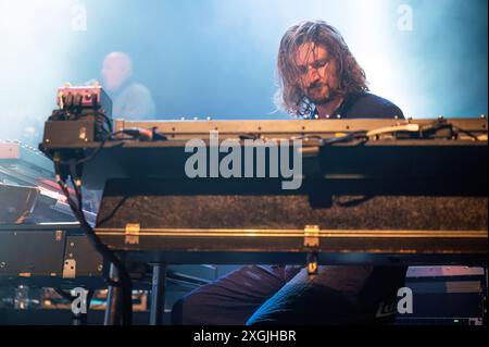 Manchester, Royaume-Uni. 08 juillet 2024. Adam Granduciel, David Hartley, Robbie Bennett, Charlie Hall, Jon Natchez, Anthony Lamarca et Eliza Hardy Jones de th Banque D'Images