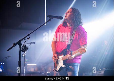 Manchester, Royaume-Uni. 08 juillet 2024. Adam Granduciel, David Hartley, Robbie Bennett, Charlie Hall, Jon Natchez, Anthony Lamarca et Eliza Hardy Jones de th Banque D'Images