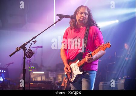 Manchester, Royaume-Uni. 08 juillet 2024. Adam Granduciel, David Hartley, Robbie Bennett, Charlie Hall, Jon Natchez, Anthony Lamarca et Eliza Hardy Jones de th Banque D'Images