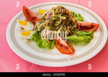 Repas de fruits de mer, la Digue, République des Seychelles, Océan Indien. Banque D'Images