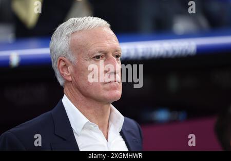 Munich, UEFA Euro 2024 demi-finale match entre l'Espagne et la France à Munich. 9 juillet 2024. Didier Deschamps, entraîneur-chef de la France, réagit avant le match de demi-finale de l'UEFA Euro 2024 entre l'Espagne et la France à Munich, en Allemagne, le 9 juillet 2024. Crédit : Bai Xuefei/Xinhua/Alamy Live News Banque D'Images